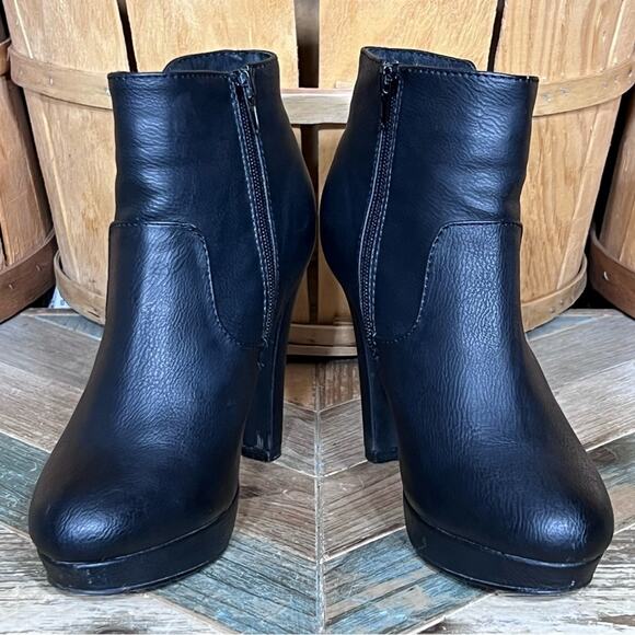 Aldo Gillum Black Leather Zip-Up Heeled Platform Ankle Boots Booties Womens 6.5 - Picture 7 of 13